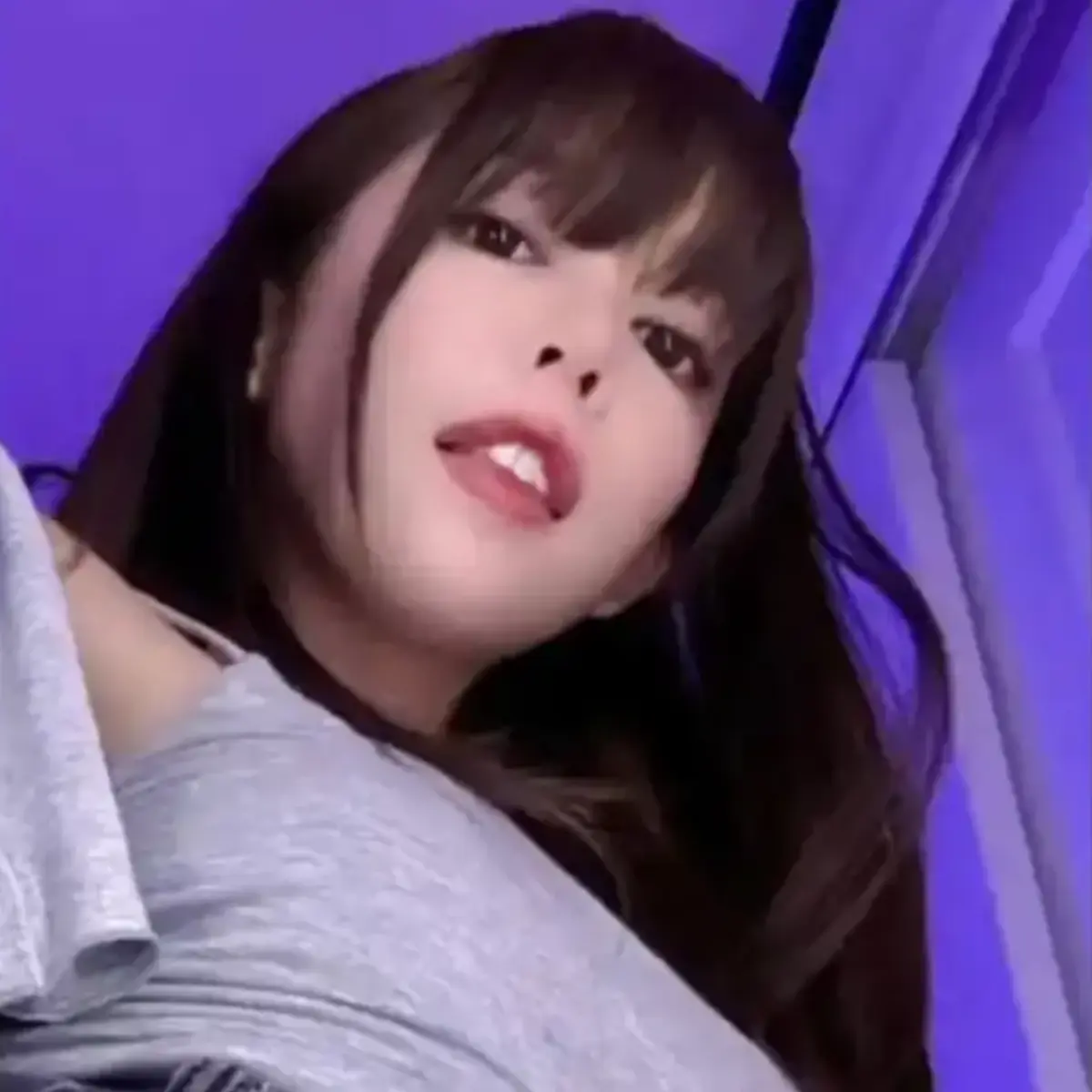 《绯红小猫KittyKum》高清HD无删减完整版-全集1080P在线观看-蓝光免费播放-绯红小猫KittyKum系列合集资源