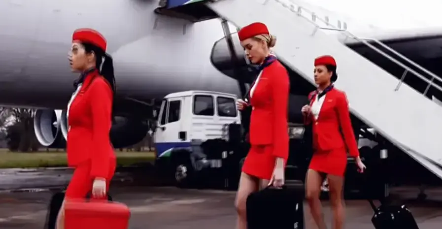 法国空姐2018高清中字完整版在线观看 - 机舱是封闭的但欲望无界 - 免费获取法版满天星电影资源